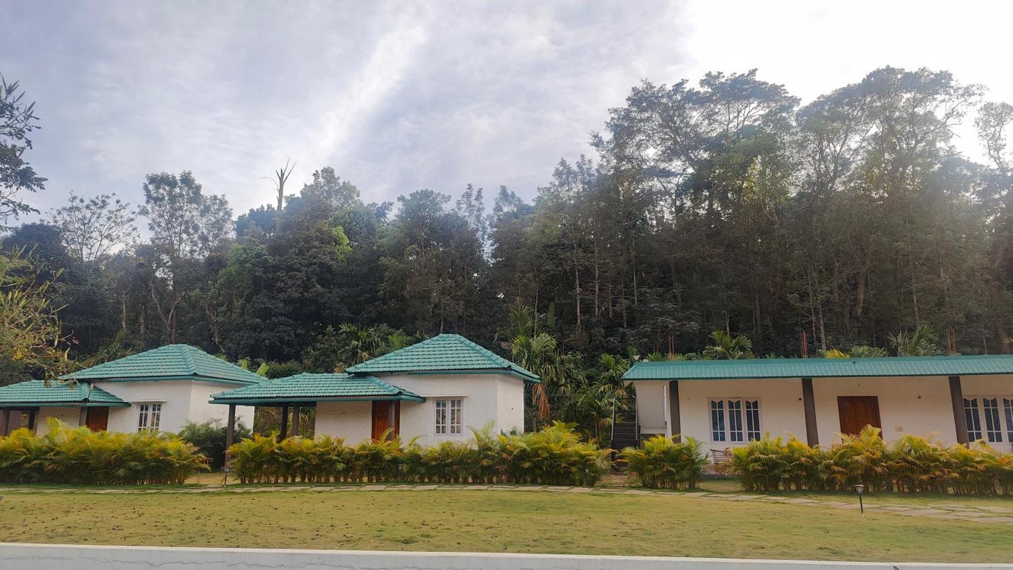 Redberry'S Luxury Stay Coorg Somvarpet Exterior photo