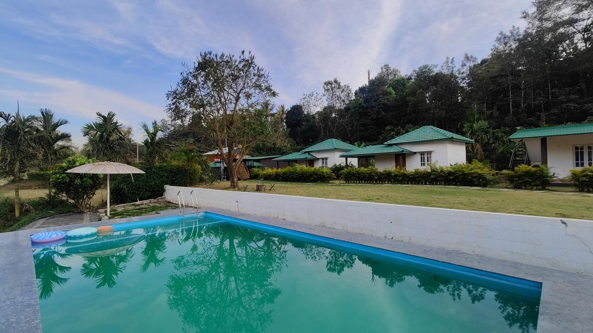 Redberry'S Luxury Stay Coorg Somvarpet Exterior photo